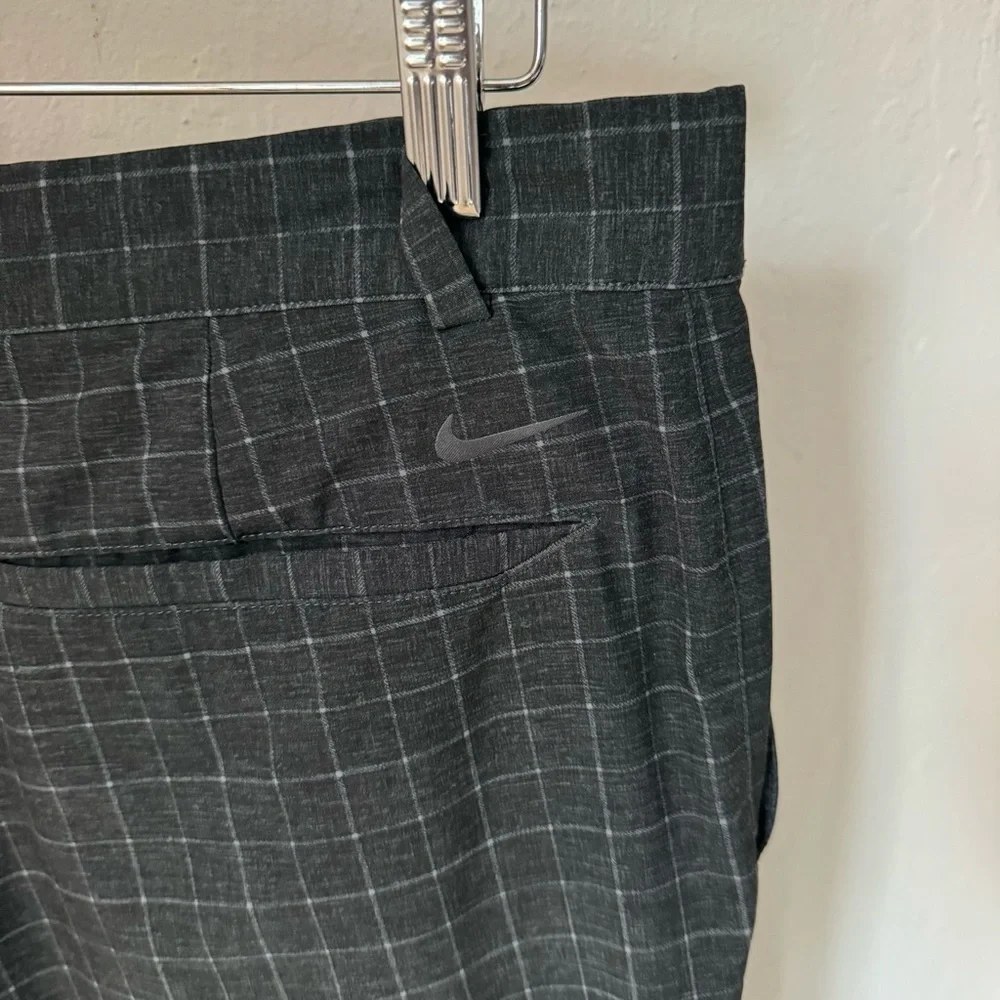 NIKE GOLF Dri-Fit Stretch Shorts 11” Inseam Dark Grey Black Style# 818047-010